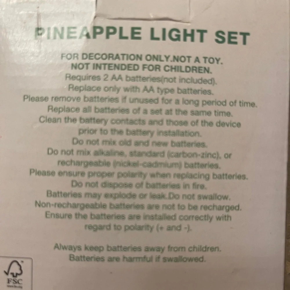 Pineapple Light Set - Green and Yellow